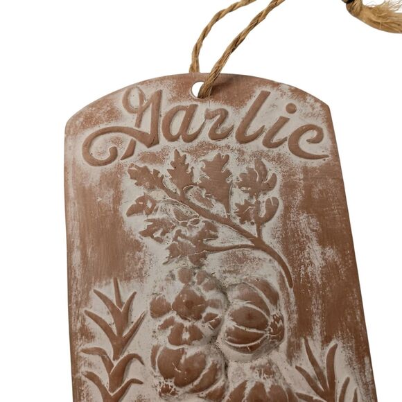 Terracotta Garlic Bread Warmer Or Wall Decor Garlic & Herb Design 12" x 4" - Picture 5 of 9